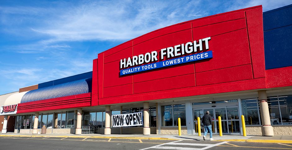 Does Harbor Freight Do Background Checks