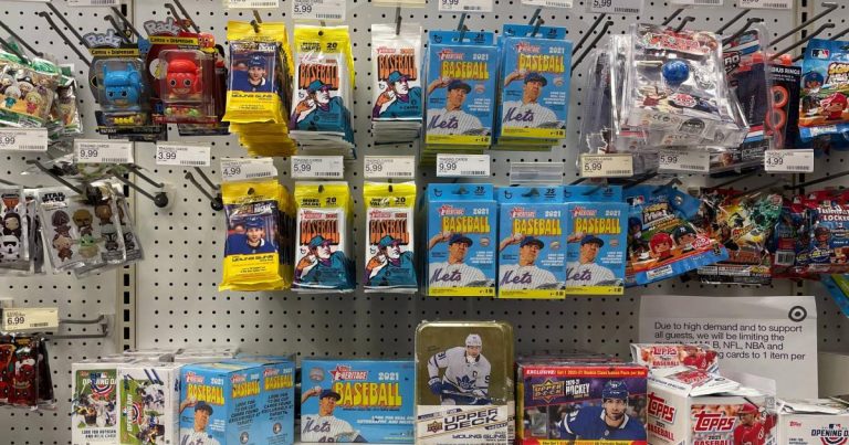 Does Walgreen Sell Baseball Cards