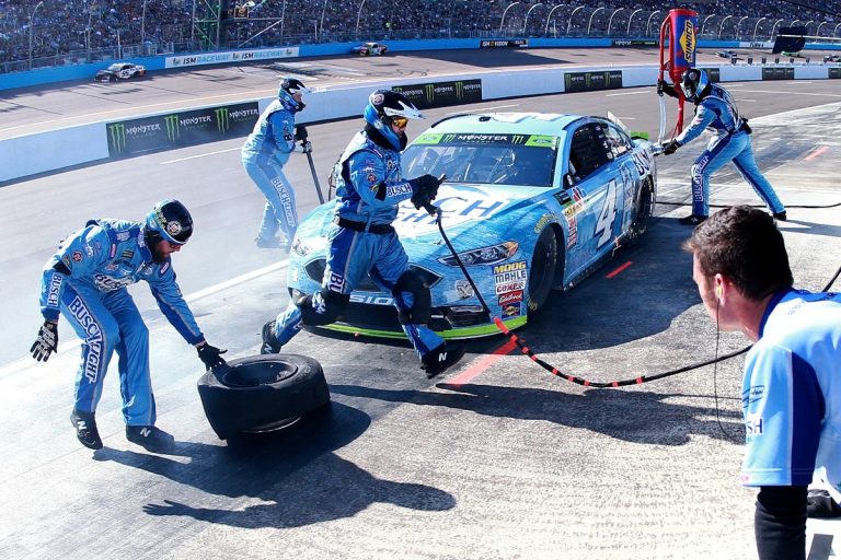 NASCAR Pit Crew Salary
