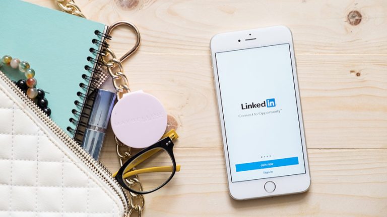 When To Update LinkedIn With New Job